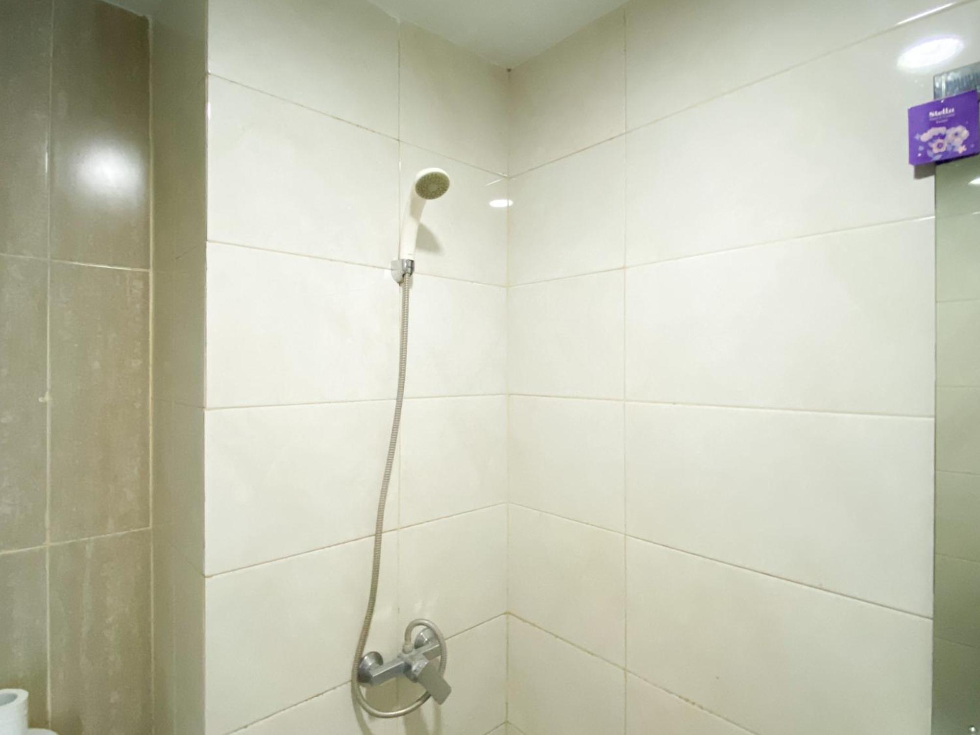 Apartemen Cozy At 20th Floor Grand Dhika By Travelio *